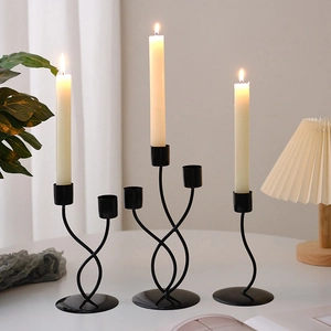 Minimalist Metal Candle Holder Iron Curved Branch Style Tabletop Ornament For Home Decor Wedding Dinner