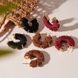 Vintage C-Shaped Hoop Earrings For Women Retro Leather Wrapped Design With Gold Bead Accents And Steel Earring Post