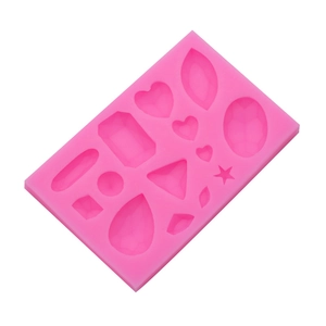 Rosa Silikonform für Fondant und Edelsteine mit verschiedenen geometrischen Formen für DIY