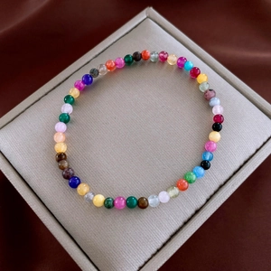 Perlenarmband Natürlicher Bunter Stein Erdbeerkristall Elastisch Einfach Geometrischer Schmuck Damen Mädchen Nischenaccessoire
