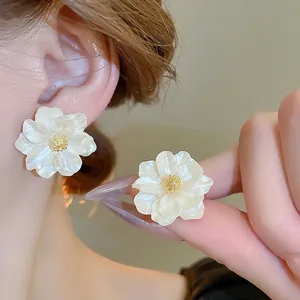 Elegant 3D Camellia Flower Stud Earrings With Resin Petals Gold Center And Silver Earring Post Vintage Floral Jewelry