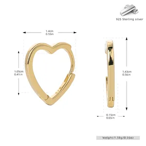 Detailed size measurement showing S925 sterling silver heart earring dimensions