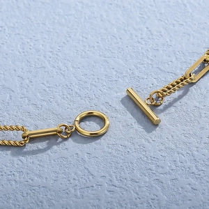 Hip hop style gold stainless steel necklace with OT buckle and twisted chain links