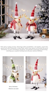 Décoration de renne en peluche de Noël avec bois lumineux et écharpe en tricot pour les fêtes.
