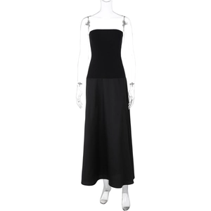 Slim fit tube top maxi dress in black, detailed view of the sleek evening gown design