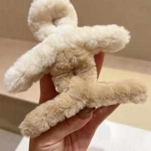 Pince à cheveux croisée en peluche beige et café en fausse fourrure pour femmes
