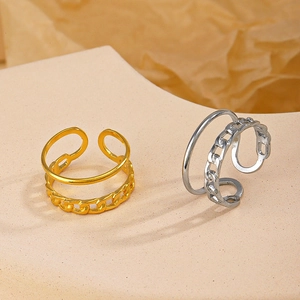 Minimalist double layer curb chain rings in gold and silver finish with open design