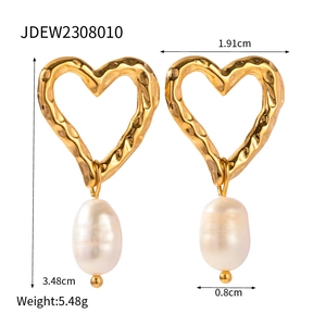 French vintage heart-shaped gold hammered earrings with dangling white freshwater pearls