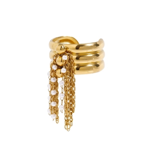 Anello in acciaio al titanio dorato a più strati con eleganti nappe di perle lucide