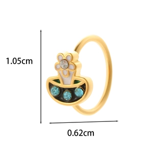 Detailed view of titanium steel gold nose stud with floral zircon inlay and dimensions