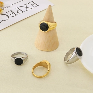 Chevalières classiques en acier inoxydable doré 18K et argent avec résine noire