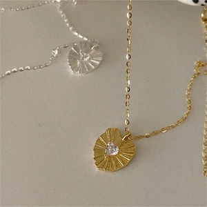 Minimalist 925 sterling silver heart necklace with zircon stone and textured radiance