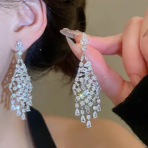 Boucles D'oreilles Lustre À Franges Longues En Zircon Goutte D'eau Avec Tige En Argent Sterling 925 Luxe Élégant Mariage