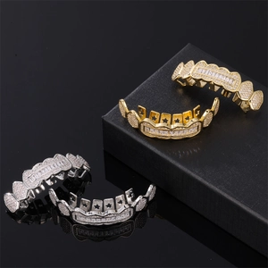 Hip Hop Iced Out Tooth Grillz Top Bottom Full Rhinestone Brass Zirconia Dental Grill Caps Punk Body Jewelry Men Women