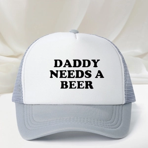 Detailed front view of grey trucker hat featuring DADDY NEEDS A BEER bold text