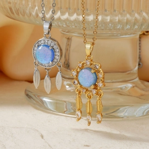 Starry sky stainless steel dreamcatcher necklace with blue gemstone and feather pendant