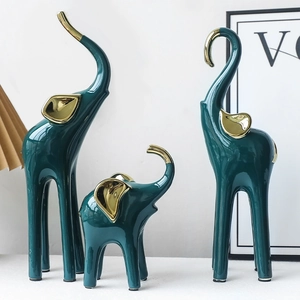 Dreiteiliges modernes nordisches Keramik-Elefanten-Set in Dunkelgrün mit Gold-Galvanik