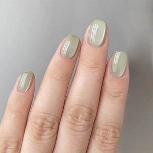 Green Cat Eye Press On Nails Short Square Oval Glossy ABS Fake Nails For Women Fashionable Minimalist