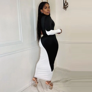 Robe longue moulante à manches longues avec un design asymétrique élégant en noir et blanc