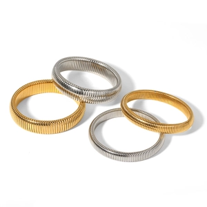 Set of four gold and silver stretch metal snake chain bracelets in 18K vintage style