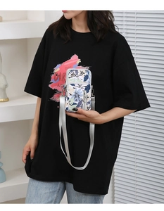 Floral print oxford fabric shoulder bag with heart zipper pull and grey wide strap
