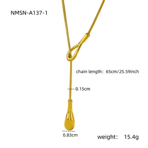 Détails de taille du collier chaîne serpent en acier inoxydable plaqué or 18K avec pendentif