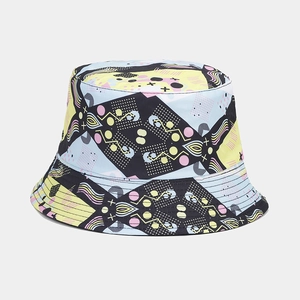 Reversible 3D print bucket hat featuring geometric patterns for beach sun protection