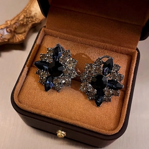 Floral Rhinestone Stud Earrings With 925 Sterling Silver Earring Post Vintage Alloy Heavy Craftsmanship Jewelry For Women