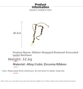 Détail du collier chaîne ruban 45,5cm avec pendentif Good Luck doré et cristaux