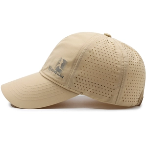 Casquette de baseball kaki perforée au laser séchage rapide respirante pour le soleil