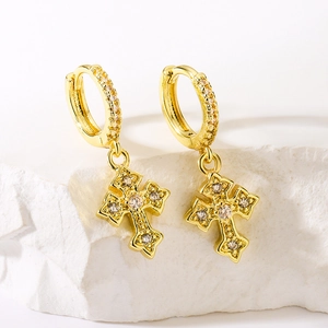Orecchini a cerchio placcati oro 18K con pendenti a croce in zircone su pietra