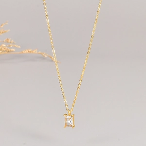 Elegant 18k gold plated stainless steel necklace with emerald cut clear crystal pendant