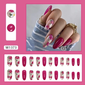 Luxe magenta ovale kunstnagels set met retro herfstbloemenpatronen voor alle dames