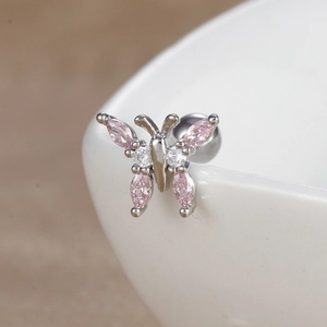 Piercing papillon en argent avec zircons marquise roses et fermoir à boule vissée