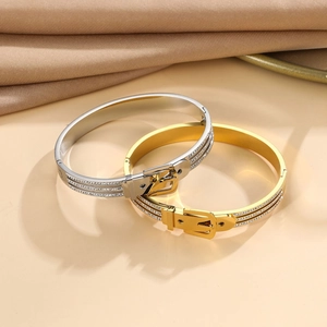 Titanium steel belt buckle bracelets in gold and silver with sparkling crystal inlay