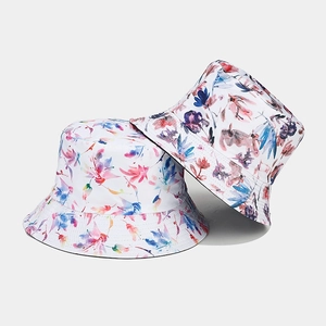 Chapeau bob d'été à motif floral aquarelle pour une protection solaire stylée