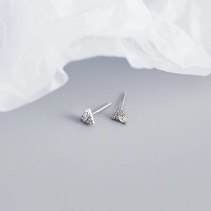 Detailed close-up of S925 sterling silver geometric stud earrings with inlaid zircons