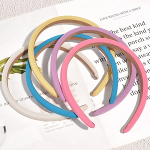 Lot de cinq serre-têtes colorés en tissu tons macarons avec doublure en velours