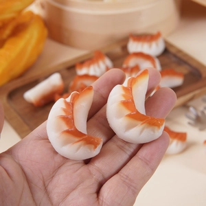 Realistic PVC steamed shrimp dumpling model for restaurant decor and keychain accessory
