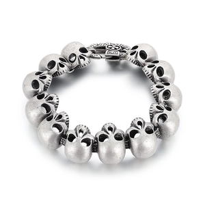 Vintage silver skull bracelet for men with gothic cross clasp and realistic skull links