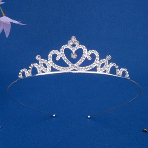 Cerchietto corona d'argento per bambine con strass brillanti e motivo a cuore