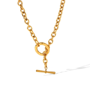 Detail view of 18K gold plated stainless steel OT buckle chain with 46cm length dimensions