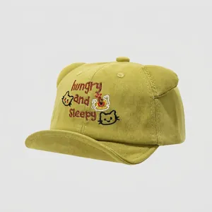 Lindo gorra de béisbol para bebé verde mostaza con orejas de oso y bordado infantil