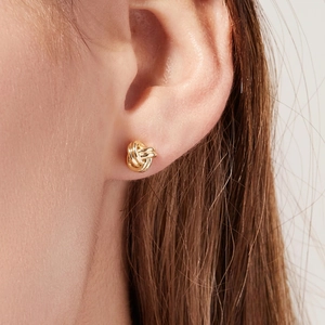 Chic twisted golden knot stud earrings in S925 sterling silver for women