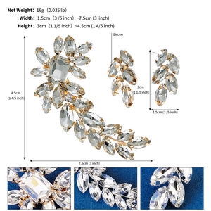 Detailed view of luxury gold zircon bridal ear cuff set with size and weight dimensions