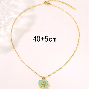 Gold sunflower necklace with blue zircon pendant and 40+5cm adjustable chain length