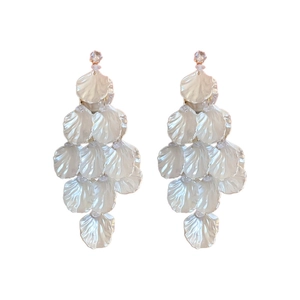 Elegant white pearl flower tassel earrings with shimmering shell petals and crystals