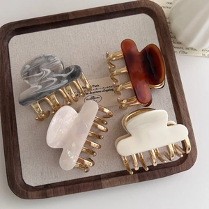 Small Acetate And Metal Hair Claw Clip Elegant Marble Tortoiseshell Pattern Hairpin Styling Accessories For Women