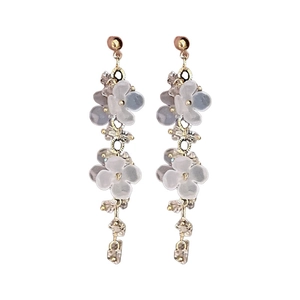 Elegant floral drop earrings with white resin petals and artificial crystal tassel accents