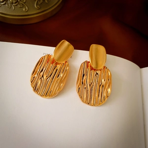 Orecchini Pendenti In Metallo Martellato Design Geometrico Increspato Con Perno In Argento Sterling 925 Per Donne Stile Francese